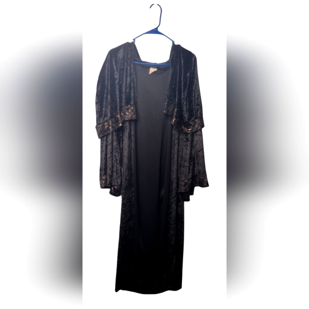 Sorcerer cape